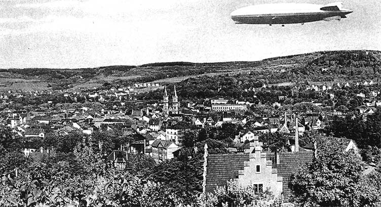 Zeppelin &uuml;ber Meiningen